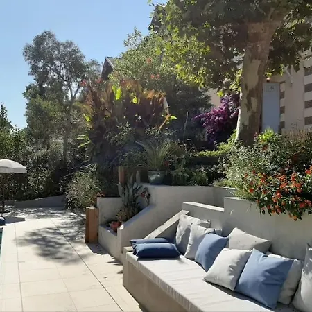 Maison De Famille Avec Piscine Holiday home Arcachon